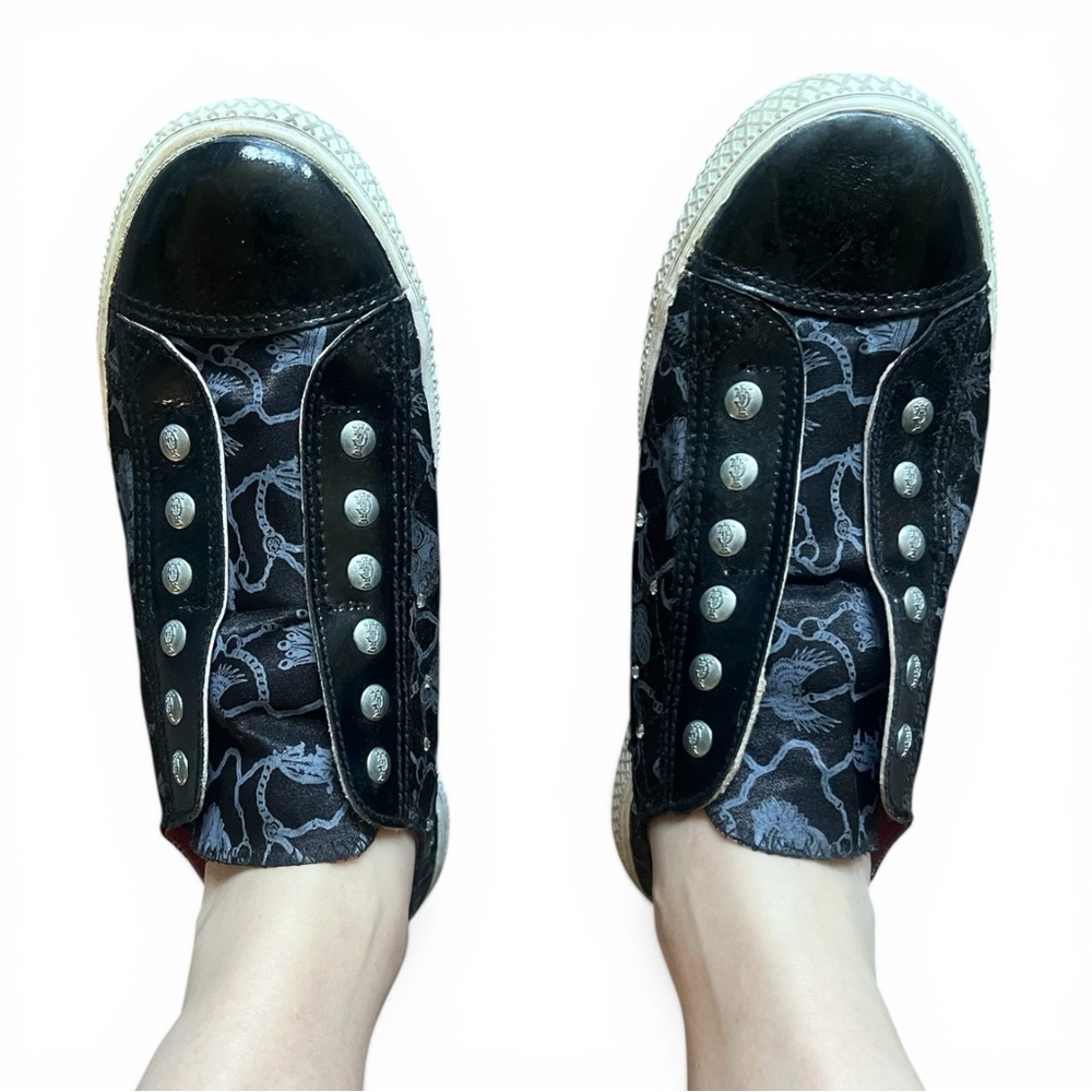 Christian Audigier Black and Gray Sneakers with rhinestones no laces Sz 9